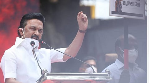 ஜெயலலிதா இருந்தவரைக்கும் நீட் வரவில்லை: எதிர்க்கட்சிகள் அரசியல் செய்யாமல் அவியலா செய்யும்?- ஸ்டாலின் கேள்வி