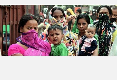 கரோனா வைரஸினால் புதிதாகப் பாதிக்கப்படுவோர் எண்ணிக்கை 45,000த்திற்கும் கீழ் குறைந்தது