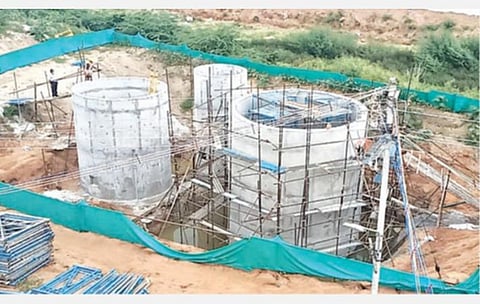 குறிச்சி, குனியமுத்தூர் பகுதியில் மேற்கொள்ளப்பட்டு வரும் பாதாள சாக்கடை திட்டப் பணியை 2021 டிசம்பரில் முடிக்க இலக்கு