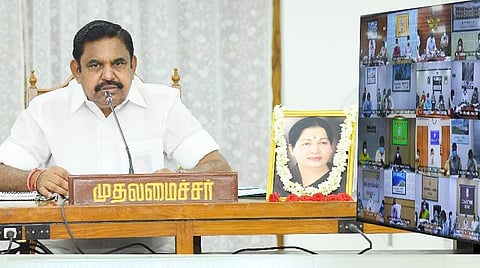 மாவட்ட ஆட்சியர்களுடனான ஆலோசனைக் கூட்டத்தில் முதல்வர் பழனிசாமி.