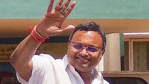 பிஎஸ்என்எல் நிறுவனத்தை மத்திய அரசு மூட நினைக்கிறது: கார்த்திக் சிதம்பரம் எம்.பி குற்றச்சாட்டு