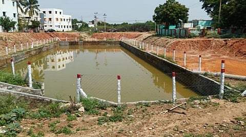 மதுரையில் தூர்வாரிய 15 ஊரணிகளில் மழைநீர் சேகரிப்பு: நகர்ப்பகுதியில் நிலத்தடி நீர்மட்டம் உயர வாய்ப்பு- மாநகராட்சி முயற்சிக்கு கைமேல் பலன்