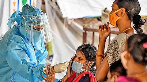 நவ.4 தமிழக நிலவரம்: தொற்று பாதிப்பு, குணமடைந்தோர், பலி எண்ணிக்கை; முழுமையான பட்டியல்