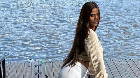 ஆபாசப் புகைப்படங்கள் சர்ச்சை: பூனம் பாண்டேவைக் கைது செய்த கோவா காவல்துறையினர்