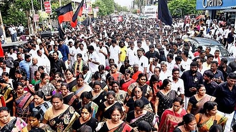 மதுரை மாவட்டத்தில் போட்டியிடுவதற்கு தொகுதியை பெற திமுக நிர்வாகிகள் கடும் முயற்சி