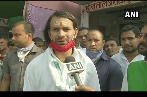 ராஷ்ட்ரிய ஜனதா தளம் கட்சி வேட்பாளர் தேஜ் பிரதாப் யாதவ்: படம் | ஏஎன்ஐ.