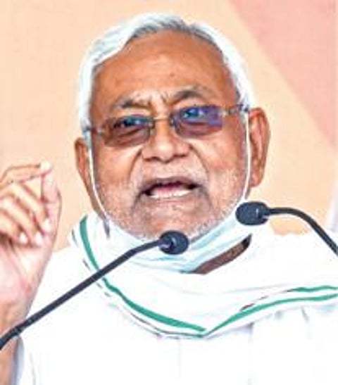 சிராக் பாஸ்வான் கட்சியால் 3-ம் இடத்துக்கு தள்ளப்பட்டார் நிதிஷ்