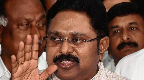 துணை பொதுச் செயலரானார் ஜி.செந்தமிழன்; அமமுக பொருளாளராக ஆர்.மனோகரன் நியமனம்: பொதுச் செயலாளர் டிடிவி தினகரன் அறிவிப்பு