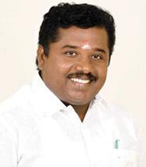 மனோகரன் எம்எல்ஏ