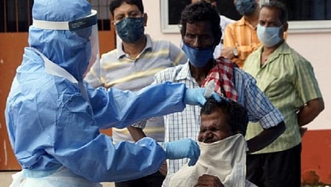 இந்தியாவில் கரோனா தொற்று எண்ணிக்கை 89 லட்சத்தைக் கடந்தது: தொடர்ந்து 7-வது நாளாக 50,000க்கும் கீழ் பாதிப்பு