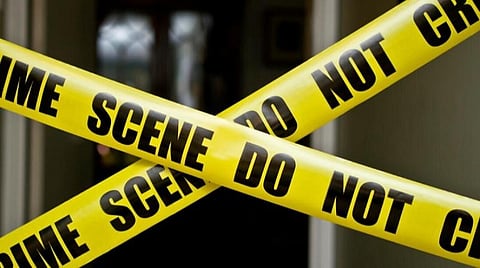 மதுரை அருகே மது அருந்துவதைக் கண்டித்த தந்தையை அடித்துக்கொன்ற மகன்