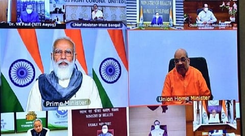 கரோனா நிலவரம்: மாநில முதல்வர்களுடன் பிரதமர் ஆலோசனை- டெல்லியில் தொற்று படிப்படியாகக் குறைவதாக கேஜ்ரிவால் பேச்சு