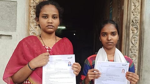 செவ்வந்தி மற்றும் கிருஷ்ணவேணி.