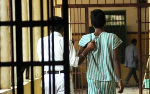 இந்தியாவில் மன நோயாளிகளின் எண்ணிக்கை அதிகரிப்பு: மத்திய, மாநில அரசுகளுக்கு உயர் நீதிமன்றம் 22 கேள்வி- டிச. 9-ல் பதிலளிக்க உத்தரவு