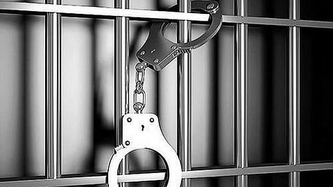 வேளாண் சட்டங்களை வாபஸ் பெறக்கோரி ரயில் மறியலில் ஈடுபட முயற்சி: ஆதித் தமிழர் கட்சியினர் கைது