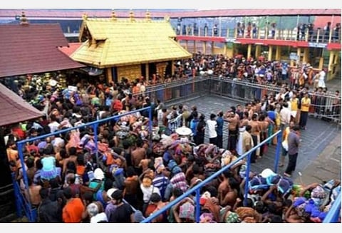 ஆன்லைனில் முன்பதிவு செய்தவர்களுக்கு மட்டுமே தரிசனம்; தங்கியுள்ளவர்களுக்கு 14 நாட்களுக்கு ஒரு முறை தொற்று சோதனை: சபரிமலை தேவசம்போர்டு அறிவிப்பு