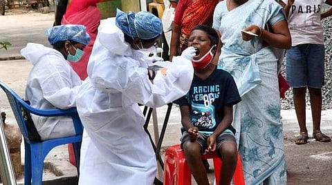 தினசரி கோவிட் பாதிப்பு 40 ஆயிரத்துக்கும் கீழ் குறைவு