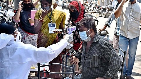 டிச.18 சென்னை நிலவரம்: கரோனா தொற்றிலிருந்து மீண்டவர்கள், சிகிச்சையில் இருப்பவர்கள் மண்டல வாரியான பட்டியல்