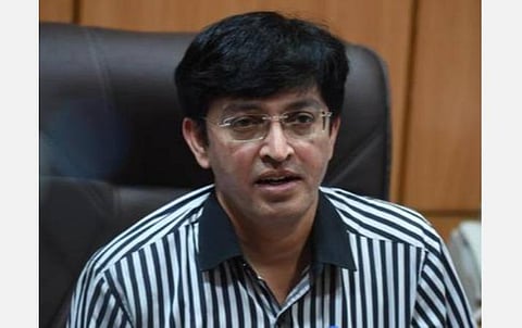 ஐஐடி மாணவர்கள் 28 பேர் குணமடைந்து விடுதி திரும்பினர்; கரோனா பாதிப்பு, இறப்பு விகிதத்தை குறைக்க நடவடிக்கை: அலட்சியம் கூடாது என பொதுமக்களுக்கு ஜெ.ராதாகிருஷ்ணன் வேண்டுகோள்