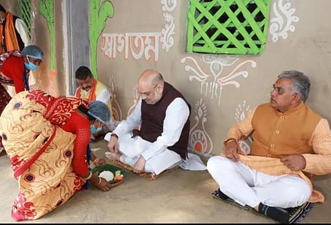 மேற்கு வங்க விவசாயி வீட்டில் மதிய உணவு சாப்பிட்ட அமித் ஷா