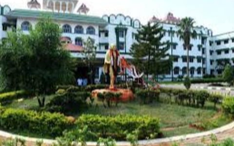 தூத்துக்குடி, விருதுநகர் மாவட்டங்களில் குடிமராமத்துப் பணியில் முறைகேடு?- தமிழக அரசு பதிலளிக்க உயர் நீதிமன்றம் உத்தரவு