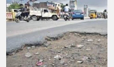 மதுரவாயல்-வாலாஜா சாலை போடுவதில் மெத்தனம்; உயர் நீதிமன்றம் அதிருப்தி: 50% சுங்கக்கட்டணம் வசூலிக்கும் உத்தரவு ஜன.18 வரை நீட்டிப்பு