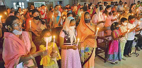 தேவாலயங்களில் கிறிஸ்துமஸ் சிறப்பு பிரார்த்தனை