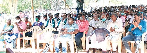 சிப்காட் தொழில் பூங்கா திட்டத்தை கைவிட வேண்டும் அரசாணை வெளியிட கிராம மக்கள் வலியுறுத்தல்