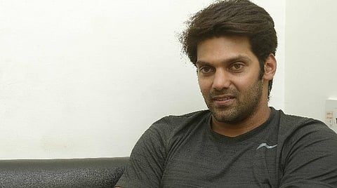 'எனிமி' படப்பிடிப்பில் ஆர்யாவுக்குக் காயம்