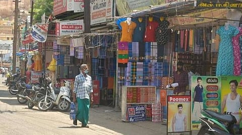 ஜன.31 வரை ஊரடங்கு நீட்டிப்புக்கான அரசாணை வெளியீடு; வயதானோர், சிறுவர்கள் வீணாக வெளியே வரக் கூடாது: கரோனா நெறிமுறைகள் பின்பற்றப்படுவதை கண்காணிக்க உத்தரவு