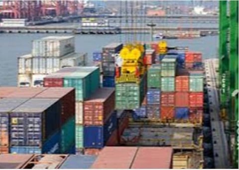 இந்தியா வர்த்தகம்: டிசம்பரில் ஏற்றுமதி சரிவு