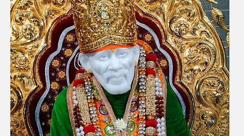 ‘இல்லாதவர்களுக்கு கொடுங்கள்; நூறு மடங்கு உங்களுக்கு தருவேன்!’ என்கிறார் சாயிபாபா