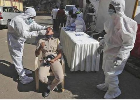 கரோனா தொற்று: 24 மணிநேரத்தில் 16,375 பேர் பாதிப்பு; குணமடைந்தோர் எண்ணிக்கை ஒரு கோடியை நெருங்குகிறது