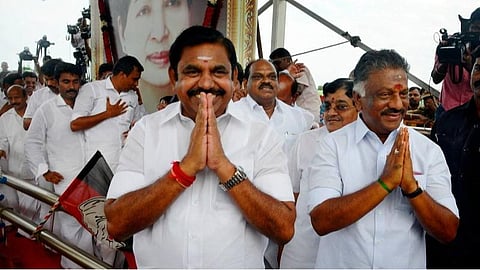 அலங்காநல்லூர் ஜல்லிக்கட்டுப் போட்டியைத் தொடங்கி வைக்க முதல்வர், துணை முதல்வர் மதுரை வருகின்றனரா?-நேரில் சென்று அழைக்க விழாக்குழு முடிவு