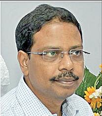 தேர்தல் ஏற்பாடு, வாக்காளர் பட்டியல் பணி குறித்து மாவட்ட தேர்தல் அதிகாரிகளுடன் சத்யபிரத சாஹு ஆலோசனை