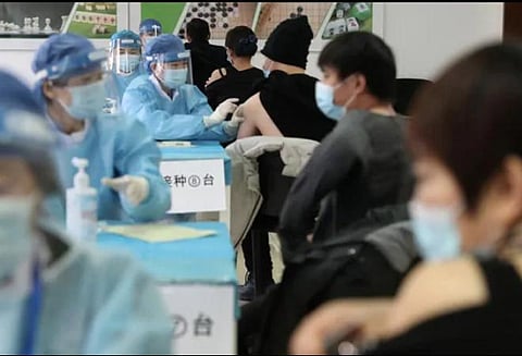 நாட்டு மக்கள் அனைவருக்கும் இலவச கரோனா தடுப்பூசி: சீனா அறிவிப்பு