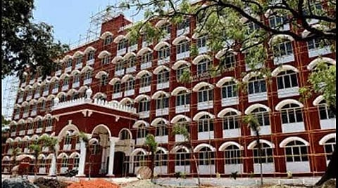 போலி ஆவணங்கள் மூலம் நிலம் விற்பனை புகார்: திருவிதாங்கூர் ராஜகுடும்பத்தினர் நீதிமன்றத்தில் ஆஜராக உத்தரவு