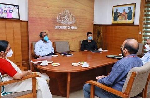 பறவைக்காய்ச்சல்: கேரளாவில் மத்திய குழு ஆய்வு