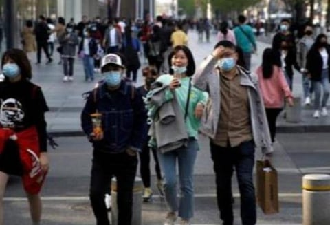 சீனாவில் மீண்டும் அதிகரிக்கும் கரோனா