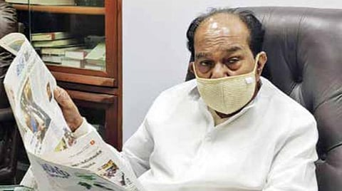 சட்டப்பேரவை தேர்தல் தொகுதி பங்கீட்டின் போது திமுகவிடம் எப்படி நடந்து கொள்ள வேண்டும்?- முன்னாள் முதல்வர் வீரப்ப மொய்லி சொல்லும் ரகசியம் 