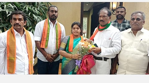 புதுச்சேரி முன்னாள் சபாநாயகர் கொலை வழக்கில் குற்றம் சாட்டப்பட்டவர் பாஜகவில் இணைந்தார்