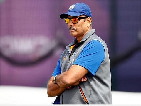 இந்திய அணியின் பயிற்சியாளர் ரவி சாஸ்திரி: கோப்புப் படம்.