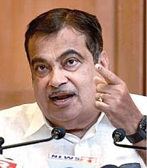 நிதின் கட்கரி