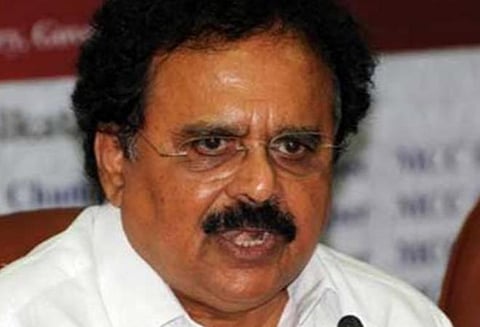 காங்கிரஸ் காப்பாற்றிய பொது நிறுவனங்களை பாஜக அரசு விற்கிறது: சுதர்சன நாச்சியப்பன் குற்றச்சாட்டு