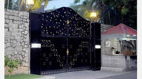 வேதா இல்லம் திறப்பு; தனி நீதிபதி உத்தரவை எதிர்த்து தமிழக அரசு மேல்முறையீடு: தலைமை நீதிபதி அமர்வு நாளை விசாரிக்கிறது