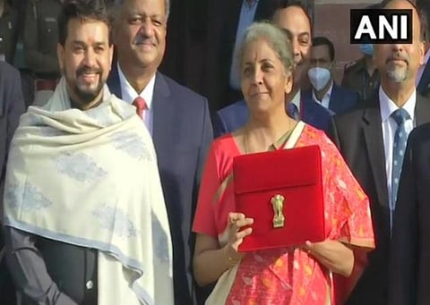 கடும் சவால்; முதலீட்டுக்கு உகந்த சூழலை ஏற்படுத்துமா?- மத்திய பட்ஜெட் இன்று தாக்கல்