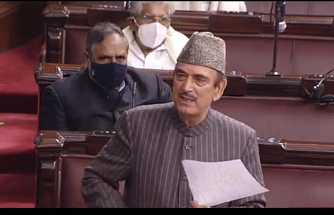 காங்கிரஸ் எம்.பி. குலாம் நபி ஆசாத் மாநிலங்களவையில் பேசிய காட்சி | படம்: ஏஎன்ஐ.
