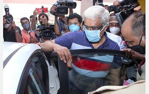 அமெரிக்க டாலர்கள் கடத்தல் வழக்கில் கேரள முன்னாள் ஐஏஎஸ் அதிகாரி சிவசங்கருக்கு நீதிமன்றம் ஜாமீன்