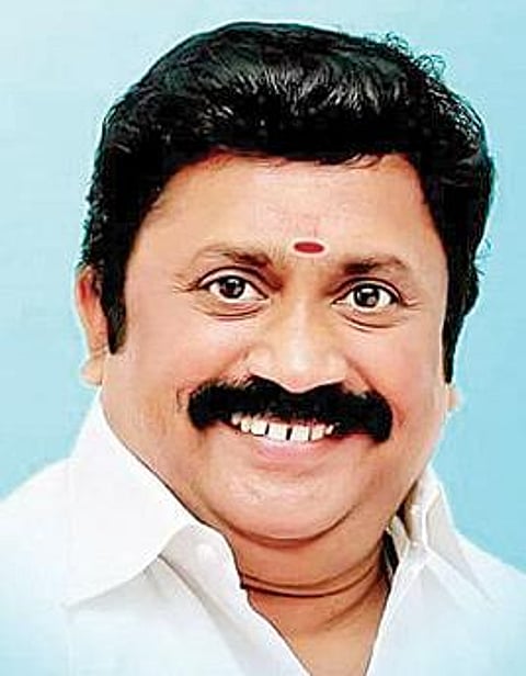 கூட்டணி உறுதியாகாத நிலையில் தனித்து நிற்கவும் தயாராகும் திண்டுக்கல் மாவட்ட தேமுதிக: தொகுதிவாரியாக வேட்பாளர்களை தயார் செய்யும் பணி தீவிரம்