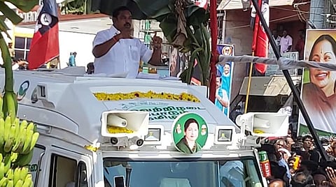 பிரச்சாரத்தில் பேசிய முதல்வர் பழனிசாமி.